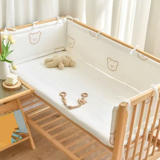 tour de lit bebe  de qualité